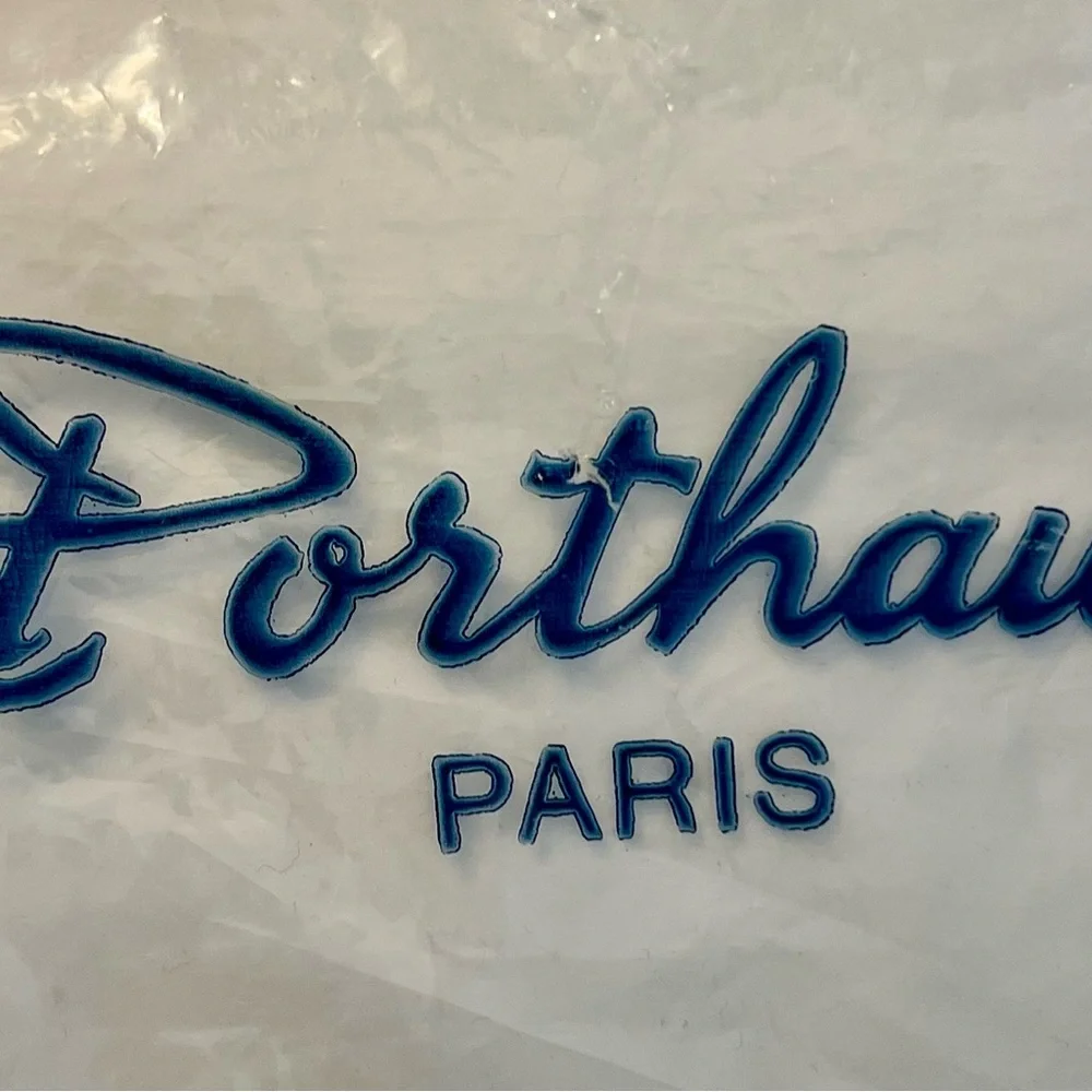 D. Porthault Small Embroidered Cotton Drawstring Gift Bag (5 available) - Picture 5 of 6